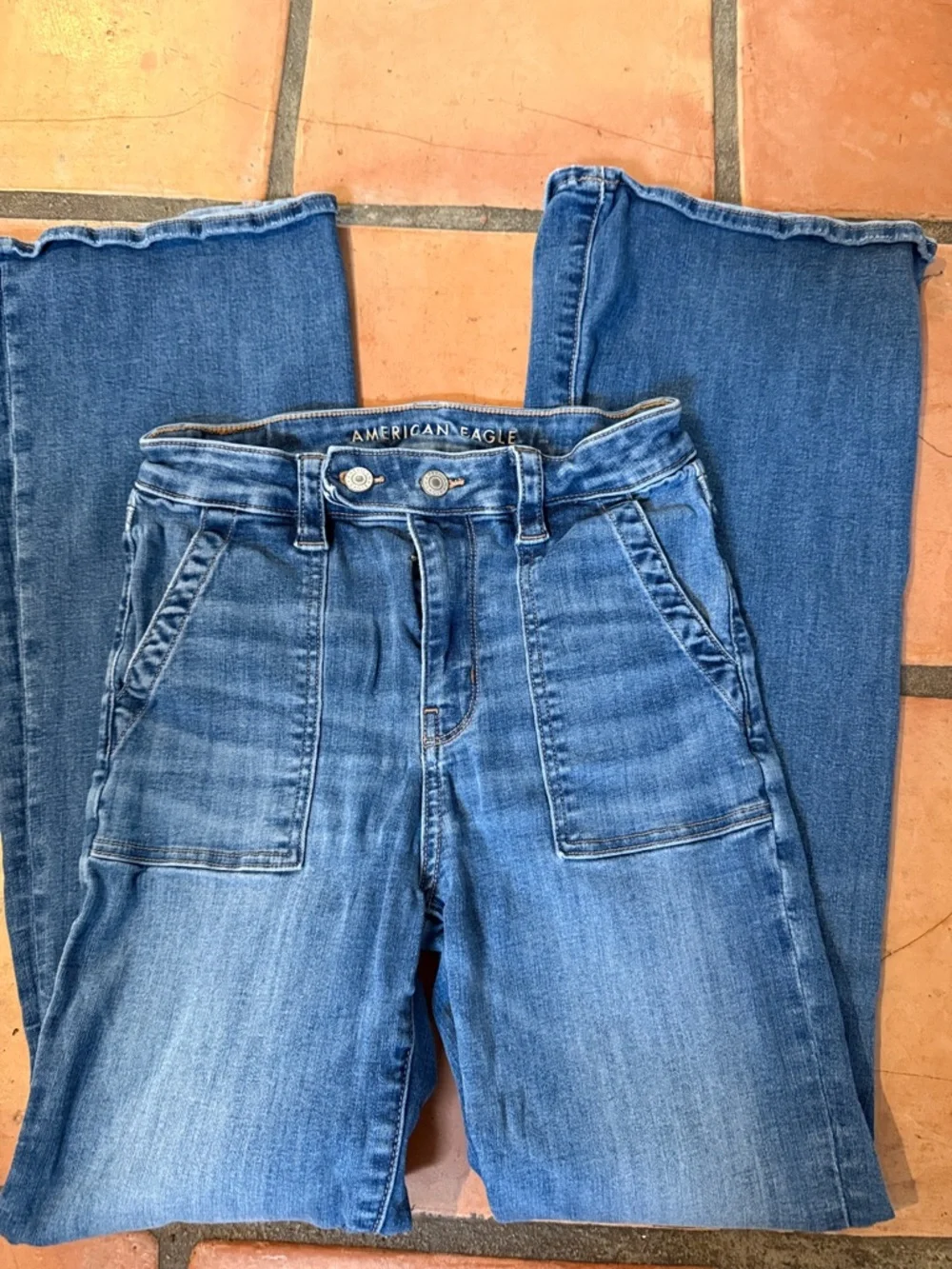 American Eagle Outfitters Medium Blue Wide-Leg Flare Jeans - Picture 2 of 9